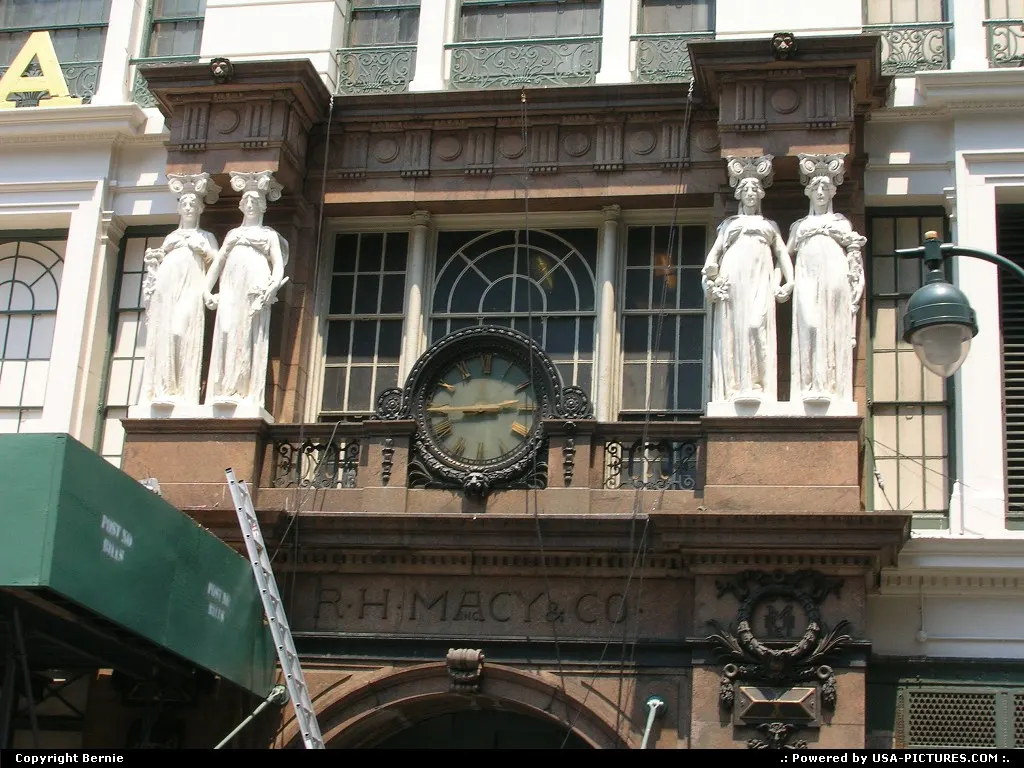 The famous Macy's fashion shop