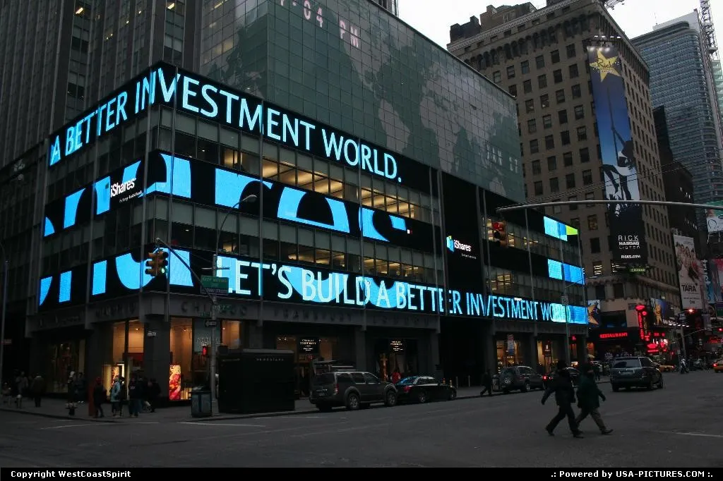 Another great neon animation in Time Square.