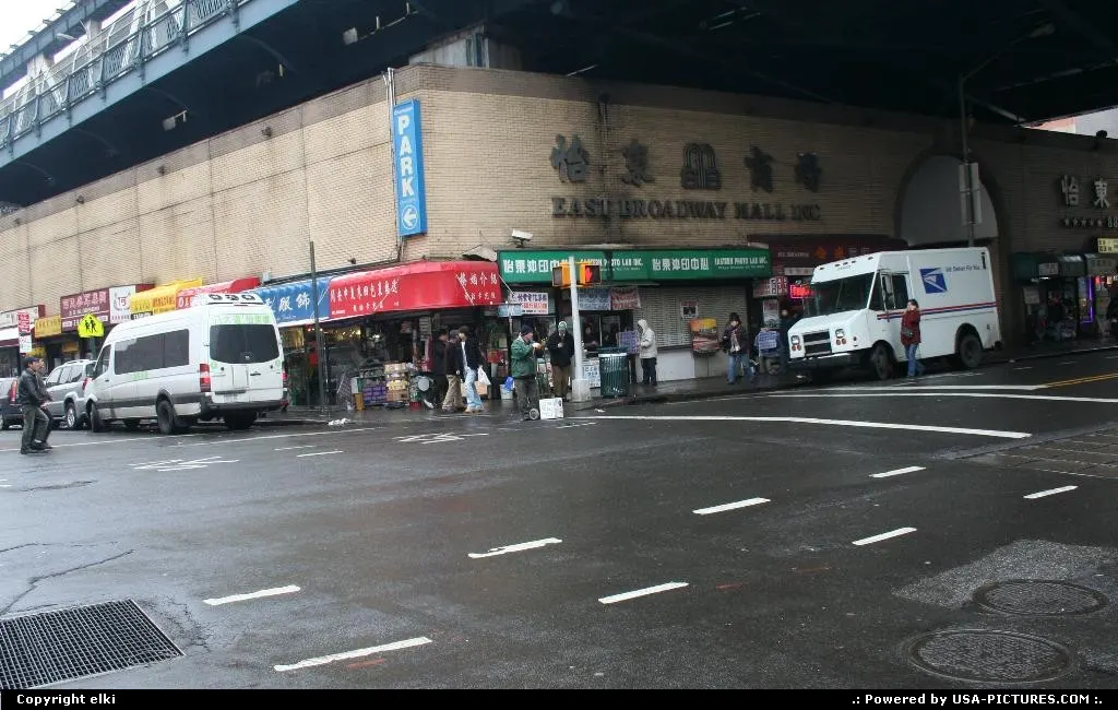 chinatown east broadway mall