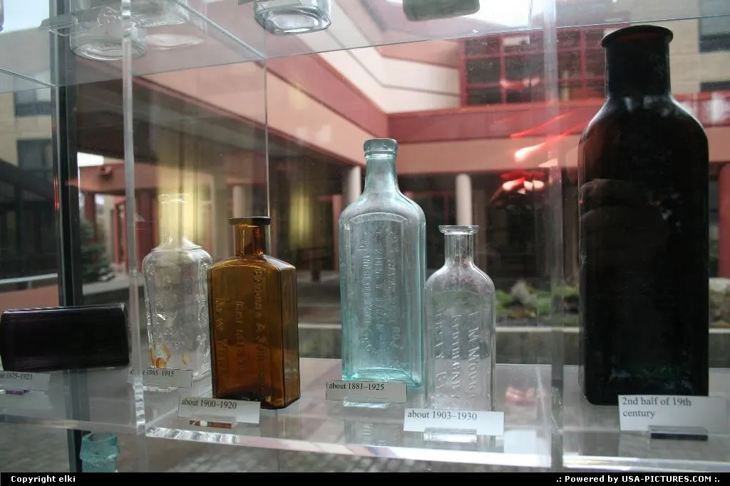 Samples og glasses products. Corning NY