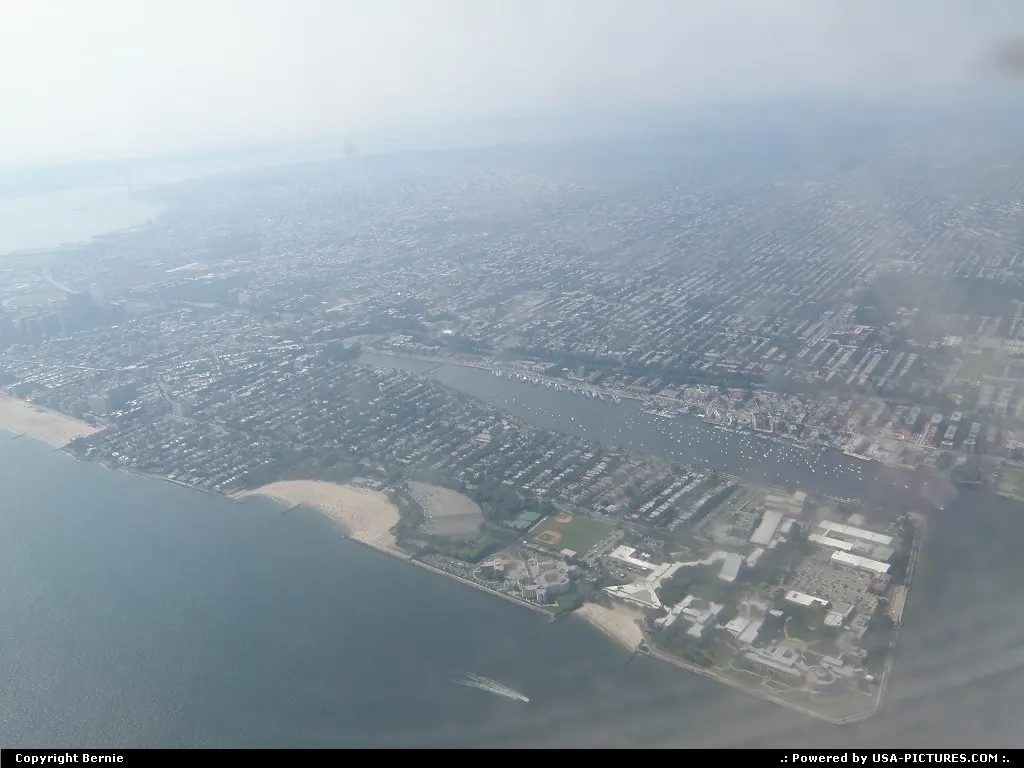 Brighton Beach and Manhattan Beach on Coney Island, approaching JFK