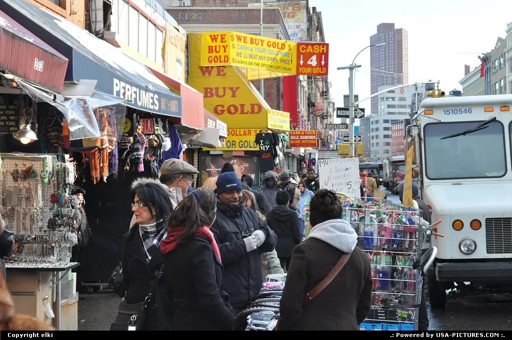 canal street, heading Chinatown