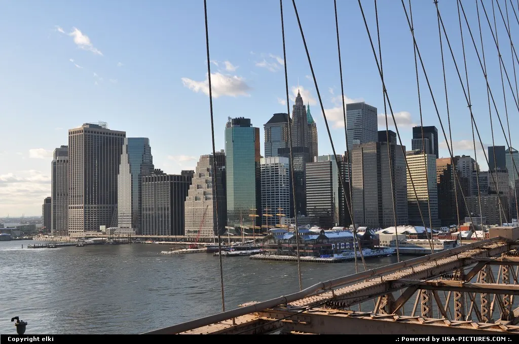 Manathan view from Brooklyn bridge