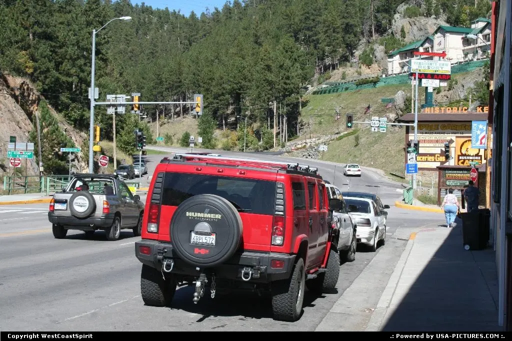 Keystone, main street with numerous retails and restaurants. Gateway to Mount Rushmore.