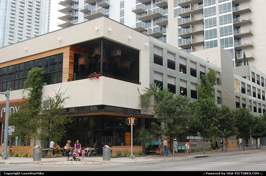 Austin's Second Street District.