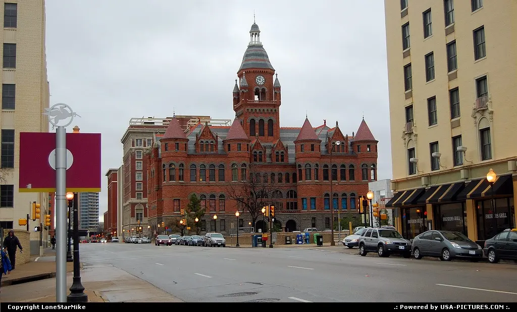Dallas Courthouse from Union Station on a dreary day.
