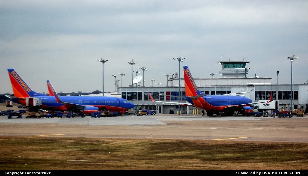 West Concourse - Dallas Love Field