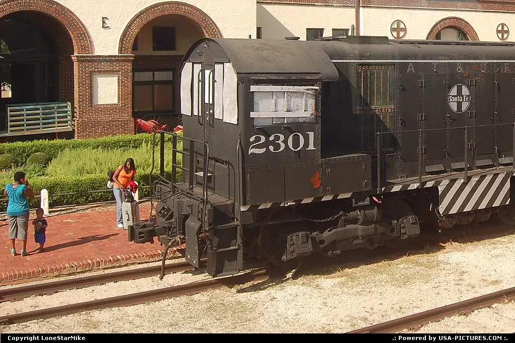 Temple Train Station - taken from Amtrak's Texas Eagle