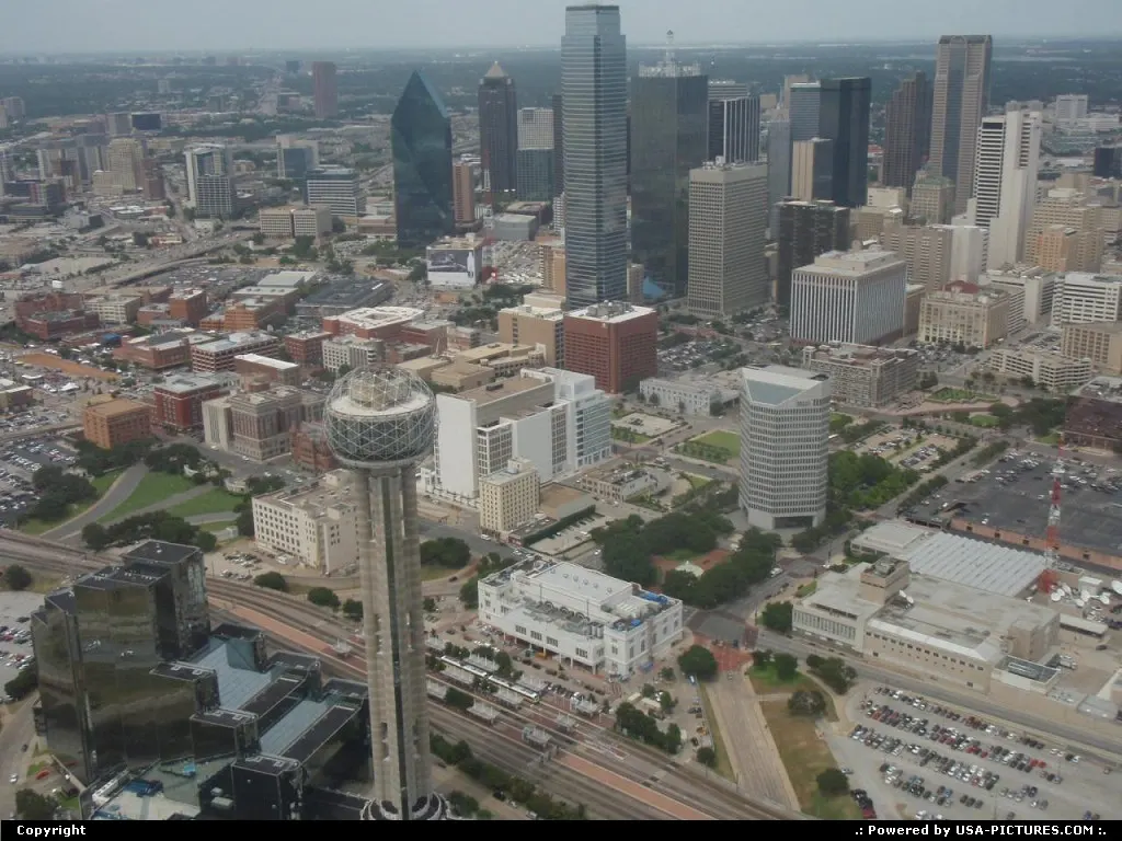 Reunion tower, historical district and financial district on this foggy, choper caught...