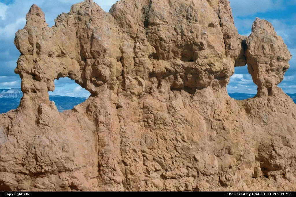 The average sculpture in the canyon