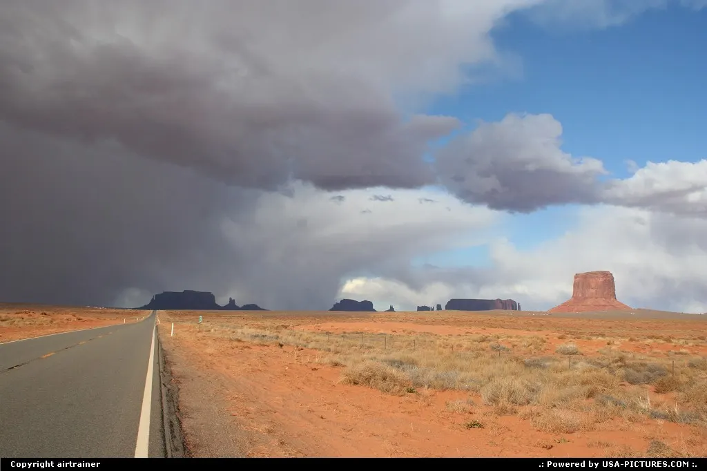 bad weather approaching Monument Valley...