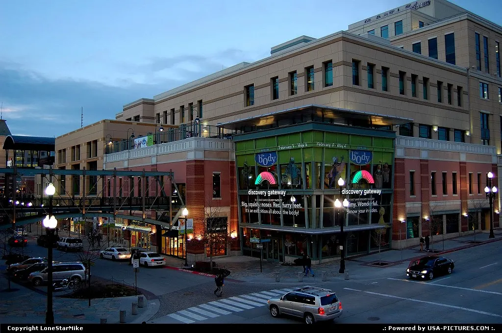 Gateway Shopping Center in downtown Salt Lake City