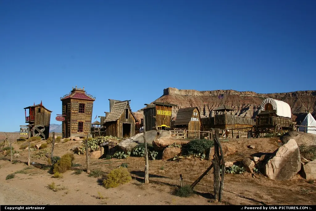 Fort Zion in Virgin, before the west entrance of the park.