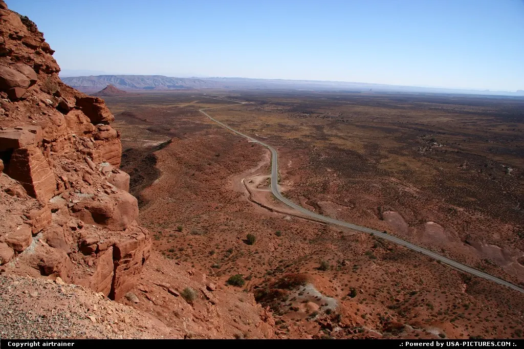 Overview of the road 261 from the Mocky Dugway.
