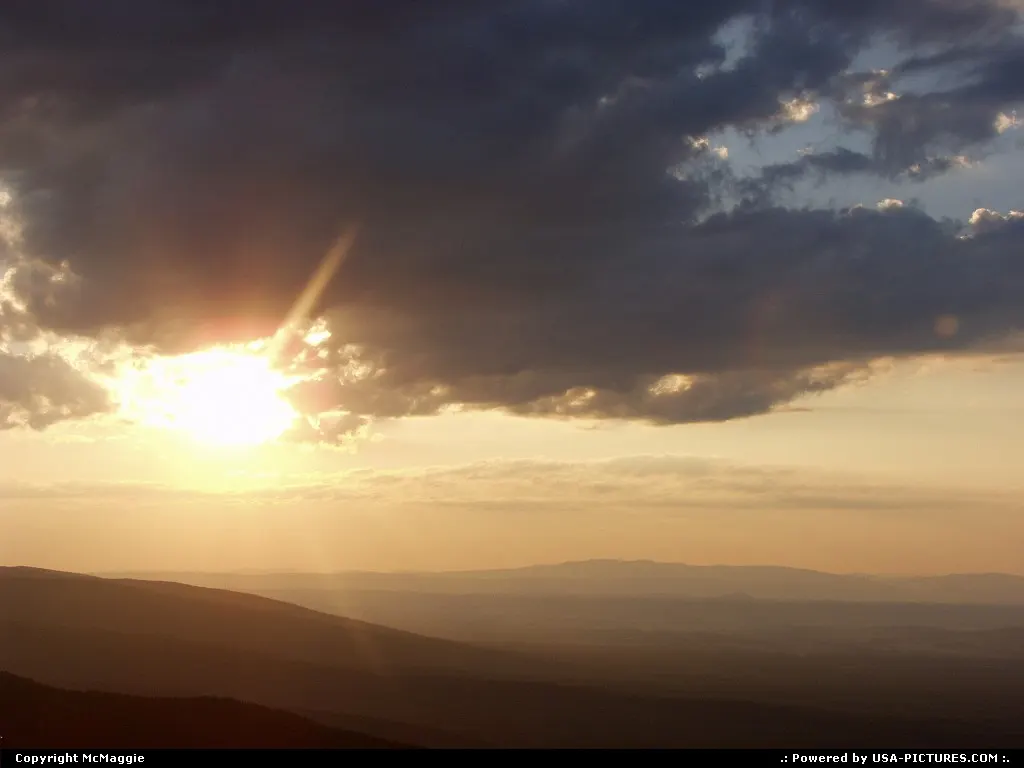 Sunset, Rock Point Overlook, (overlooking Waynesboro, Virginia), Blue Ridge Parkway, Ap...