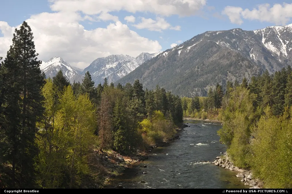 Leavenworth River